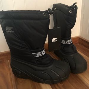 Sorel youth cub boots